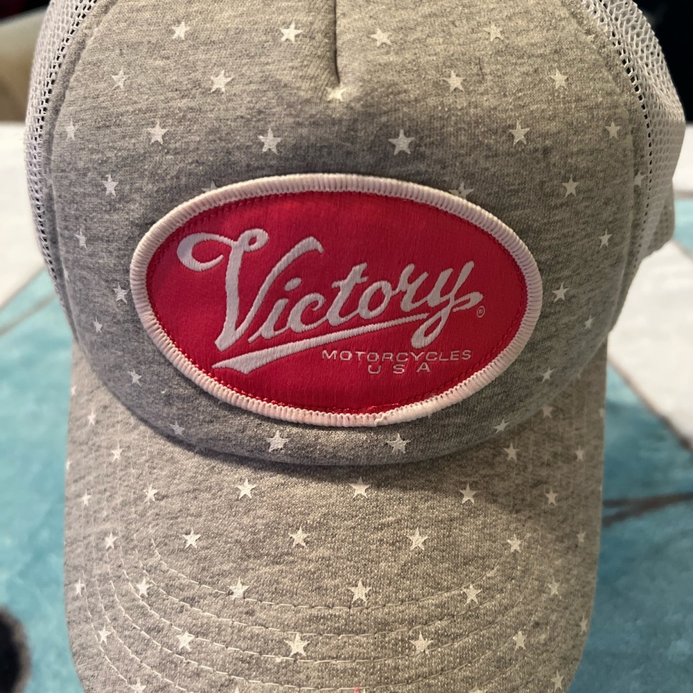 🎉 NWOT VICTORY MOTORCYCLE USA SNAP BACK
